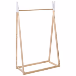 Conçu pour votre enfant, ce portant à vêtements en bois sera d'une grande utilité dans la chambre de celui-ci et lui permettr ...