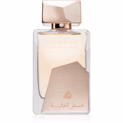 Offrez-vous un parfum grâce auquel personne ne pourra plus vous ignorer. L’eau de parfum pour femmes Lattafa Ser Al Malika es ...