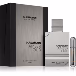 Pour tout le monde, sans qu’aucune différence ne soit faite. L’eau de parfum unisexe Al Haramain Amber Oud Carbon Edition con ...