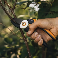 Fiskars Solid L P361 sécateur Enclume Noir, Orange