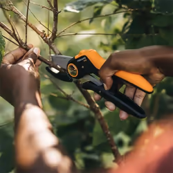Fiskars Plus PowerLever sécateur Enclume Noir, Orange