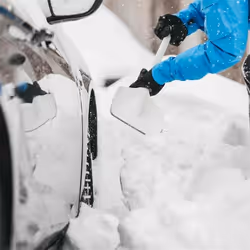 Fiskars SnowXpert Pelle à neige Blanc