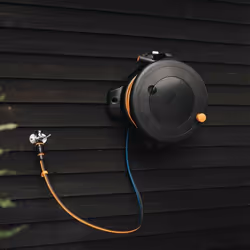Fiskars 1057237 enrouleur de tuyau d'arrosoir de jardin Bobine multi-positions Manuel Noir - Vue supplémentaire 7
