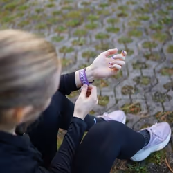 Suunto SS050964000 accessoire intelligent à porter sur soi Bande Violet Silicone