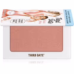 Le fard à joues theBalm Third Date® donne à votre visage un aspect sain, frais et naturel.