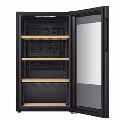 Hisense RW12D4NWG0 refroidisseur à vin Refroidisseur de vin compresseur Pose libre Noir 30 bouteille(s)