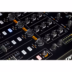 Allen & Heath Xone:43 4 canaux 20 - 20000 Hz Noir - Vue supplémentaire 18