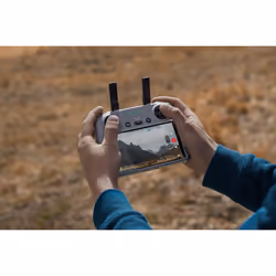 DJI RC 2 Pièce de rechange et accessoire pour les drones avec une caméra Contrôle distance