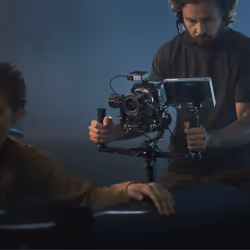 DJI RS 4 Pro Combo Stabilisateur de caméra portative Noir - Vue supplémentaire 7