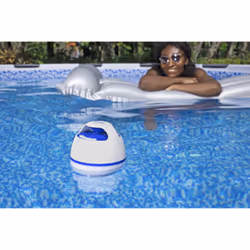 Bestway Flowclear Enceinte Bluetooth à LED flottante MusicWave - Vue supplémentaire 21