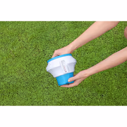 Bestway Flowclear Flotteur chimique rétractable avec gant de protection ChemGuard - Vue supplémentaire 10