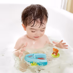 Hape Tubing Pull-back Boat Bâteau de bain Multicolore