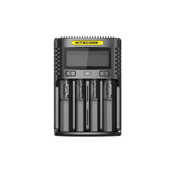 Nitecore UM4 chargeur de batterie Pile domestique CC