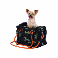 Voyagez facilement avec votre compagnon grâce au sac de transport REMIX 2 en 1 de M PETS. Pliable et léger, il dispose de deu ...