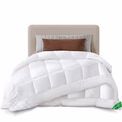 COUETTE IDÉALE POUR 4 SAISONS Couette 200GSM (épaisseur légère) : Parfaite pour les nuits chaudes, cette couette légère offre ...