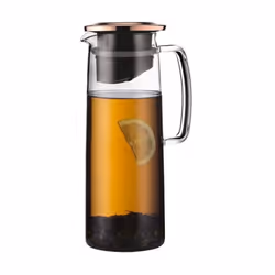 Une carafe de thé glacé rafraîchissante est le parfait accompagnement des apres-midi ensoleillés en famille et entre amis sur ...