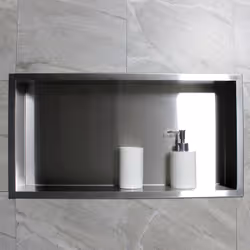 Description générale La niche murale BS603010 de BERNSTEIN est la solution idéale pour optimiser le rangement dans votre sall ...