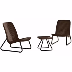 Avec son profil bas, ses courbes élégantes et l'aspect de rotin des chaises et de la table parfaitement dimensionnée, le meub ...
