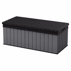 Cette boîte de rangement de jardin Darwin durable de 380 L de la marque Keter est conçue avec un grand espace de rangement po ...