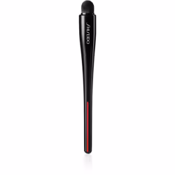 Ressentez le plaisir d’un correcteur appliqué avec précision. Un résultat parfait est permis grâce au pinceau correcteur Shiseido TSUTSU FUDE Concealer Brush. La forme ronde de la base de ce pinceau vous garantit une flexibilité maximale pour un aspect toujours parfait de votre peau. Son extrémité finement biaisée facilite l’application de votre correcteur