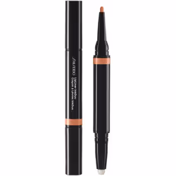 Tout ce dont vous avez besoin pour créer le plus beau maquillage des lèvres que vous n’ayez jamais eu se trouve dans le rouge ...