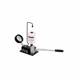 BAHCO - Pompe pour tarer les injecteurs diesel Caractéristiques principales de ce produit : Pompe pour tarer les injecteurs d ...