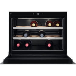 AEG KWE884520M Refroidisseur de vin thermoélectrique Intégré Acier inoxydable 18 bouteille(s)