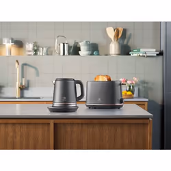 Electrolux E7K16BP bouilloire 1,7 L 2400 W Noir, Cuivre - Vue supplémentaire 5
