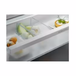 Electrolux KNG7TE75S réfrigérateur-congélateur Intégré 376 L E Blanc - Vue supplémentaire 7