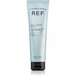 Le soin sans rinçage REF Curl Cream N°244 apportera immédiatement à vos cheveux une bonne dose d’hydratation et de nutrition. ...