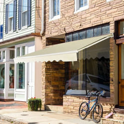 Store Banne de Balcon Rétractable 4 x 2,5M avec Tissu Résistant aux uv et à l'Eau,Cadre en Aluminium Angle Réglable 5-35° - Costway