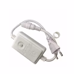 Ce Connecteur d'Alimentation pour Guirlande LED 50M 220V ,est facile à plugger et à raccorder. Il est compatible avec toutes  ...