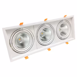 Le Kit Support Triple AR111 Encastrable Orientable avec 3 Ampoules LED 20W contient: - supports encastrables.