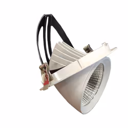 Le Spot LED Rond Orientable BLANC 40W est un produit puissant et d'un design discret. S'orientant sur 360° et s'encastrant si ...