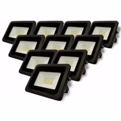 Éclairez vos espaces extérieurs avec efficacité grâce à ce lot de 10 projecteurs LED 20W. Un éclairage puissant, fiable et éc ...