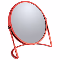 Miroir Akira de la marque Spirella. Ce miroir sera un vrai plus dans votre intérieur. Il est pratique et peut être utilisé da ...