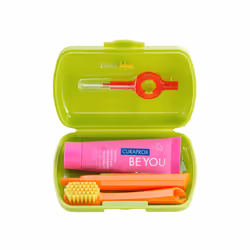 Curaprox 73360686, Ensemble de brosses à dents, Enfant, Vert, 1 pièce(s), 95 mm, 60 mm