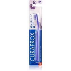 La brosse à dents Curaprox Kids pour enfants offre un équilibre parfait entre douceur et efficacité du brossage. Composée de  ...