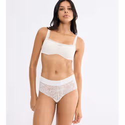 Triumph Body Make-Up Illusion Lace soutien-gorge Balcon Avec armature - Vue supplémentaire 2
