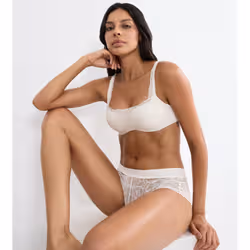 Triumph Body Make-Up Illusion Lace soutien-gorge Balcon Avec armature - Vue supplémentaire 5