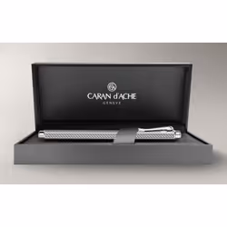 Caran d-Ache 890.377 stylo à bille Stylo à bille rétractable avec clip 1 pièce(s)