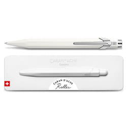 Caran d-Ache 846.502 stylo roller Stylo à bille retractable avec clip Noir 1 pièce(s)
