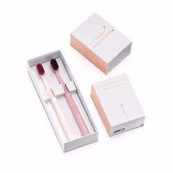 Swiss Smile nuance nude 1 brosse à dents tonalité fleur de cerisier et 1 porcelaine