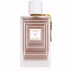 Le mariage de douceur et de force qui se cache en chaque femme est désormais exprimé par un parfum. L’eau de parfum Lalique L ...