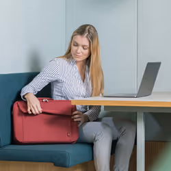 DICOTA Eco Multi BASE 17.3" Malette Rouge - Vue supplémentaire 5