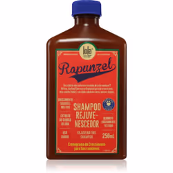 Pour que vos cheveux restent sains, brillants et pleins de vie, il est important de leur apporter les soins adéquats. La prem ...