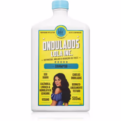 Pour que vos cheveux restent sains, brillants et pleins de vie, il est important de leur apporter les soins adéquats. La prem ...
