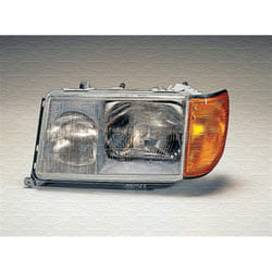 Projecteur principal MAGNETI MARELLI 710301073306, droite