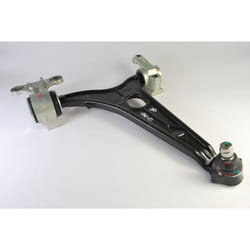 Bras de suspension MAGNETI MARELLI 301181307300 essieu avant, droite, avant