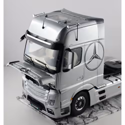 Italeri Mercedes Benz Actros MP4 Gigaspace Modèle de camion/remorque Kit de montage 1:24 - Vue supplémentaire 7